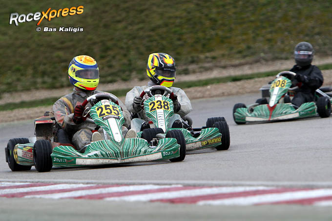 Bouvin Power sterk met Cool en Van Parijs